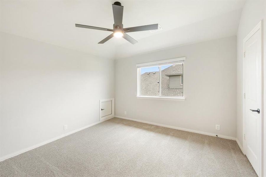 Spacious, unfurnished interior of a new home in Homestead at Daniel Farms Phase 2, DeSoto (Image 31). Spacious, unfurnished interior of a new home in Homestead at Daniel Farms Phase 2, DeSoto (Image 31).