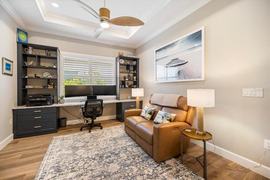 Furnished interior view inside a new home in , Englewood (Image 10).