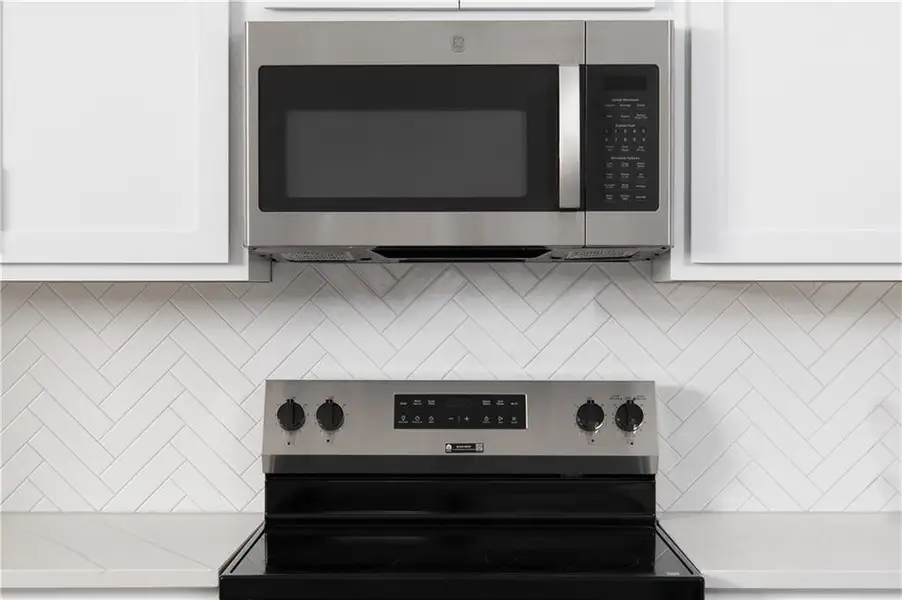 Close-up of interior finishes inside a home in Leydenview, Mableton (Image 19).