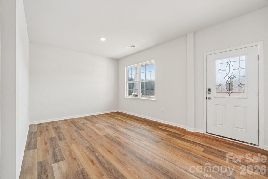 Spacious, unfurnished interior of a new home in Cline Village, Conover (Image 9).