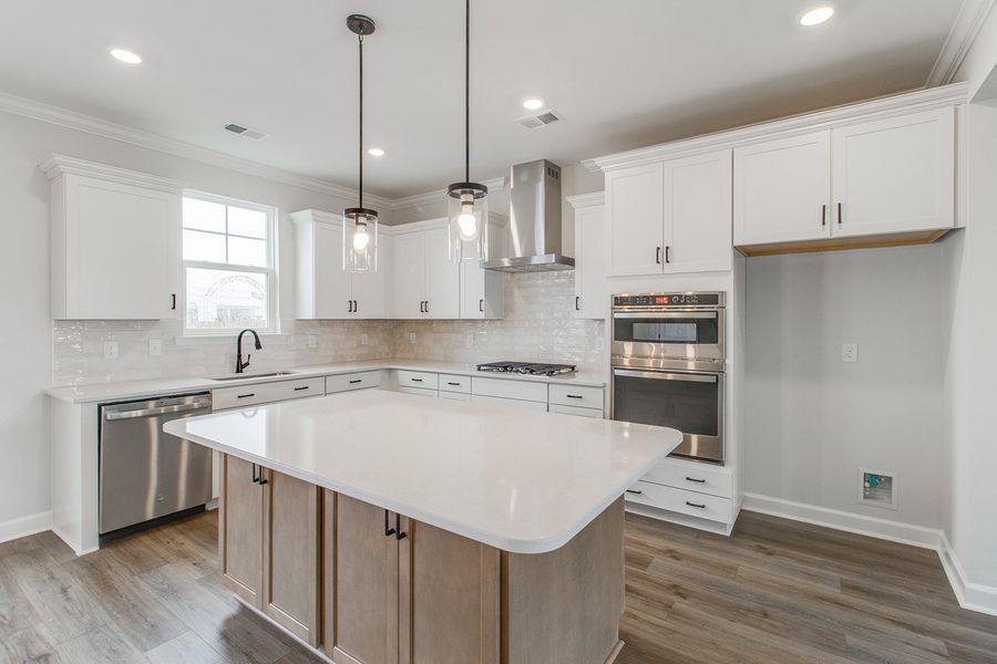 Furnished interior view inside a new home in Hendrix Farms, Lexington (Image 7).