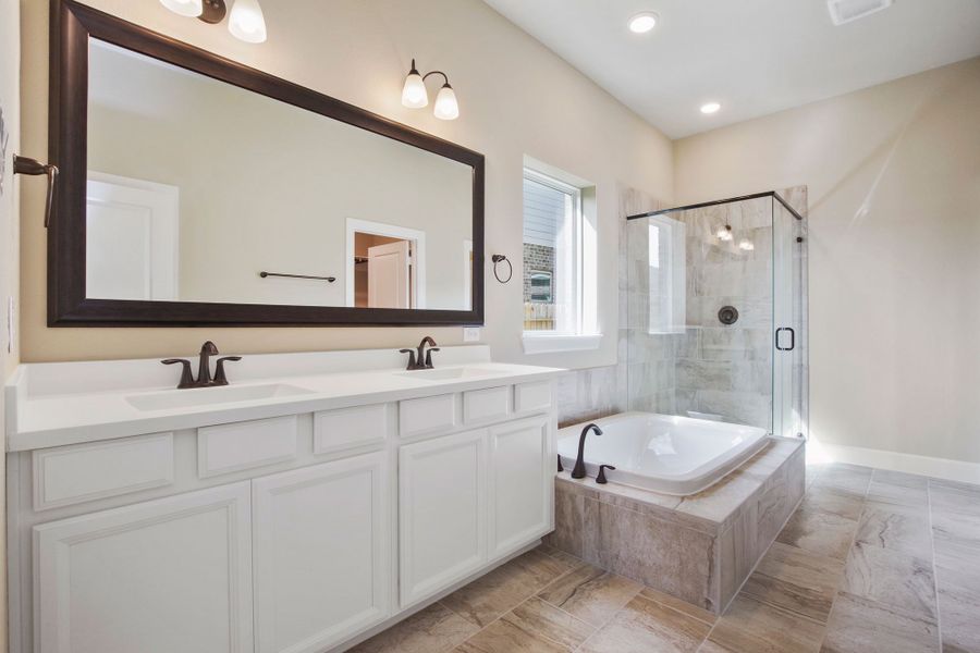 Representative furnished interior of a home built from the The Bingham by David Weekley Homes in Prairieland Village 40' Homesites, Cypress (Image 16).