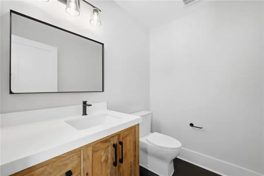 Furnished interior view inside a new home in , Roswell (Image 38).