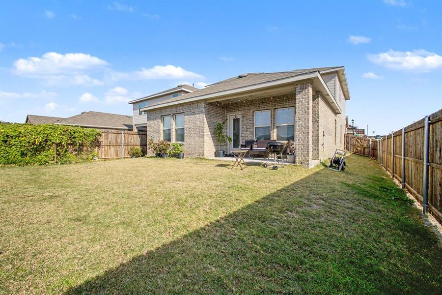 Exterior details and patio area of a home in , Forney (Image 22).