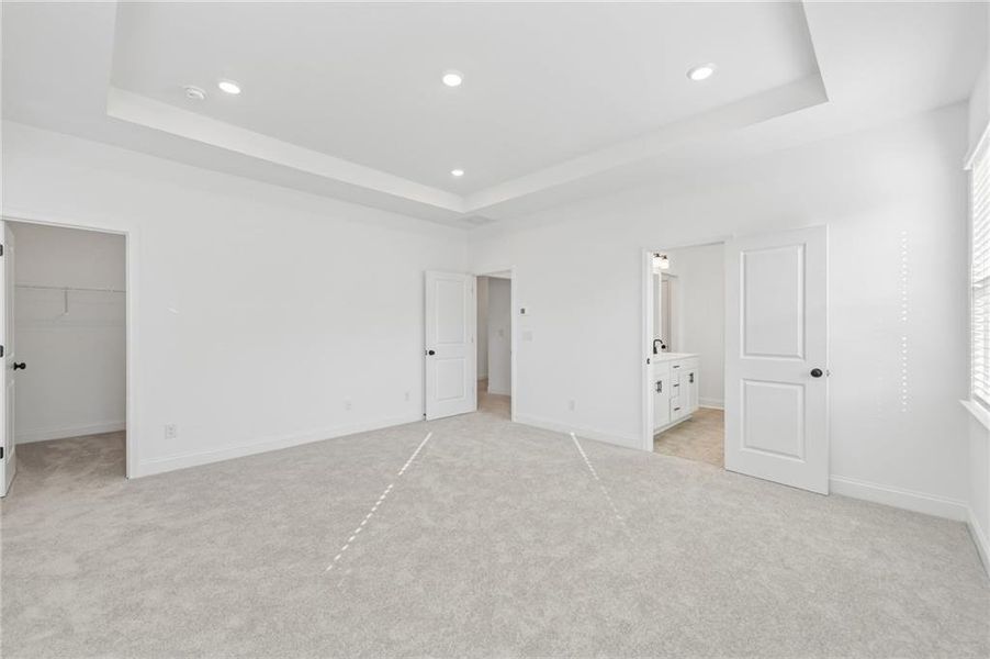 Spacious, unfurnished interior of a new home in Auburn Glen, Dacula (Image 48).