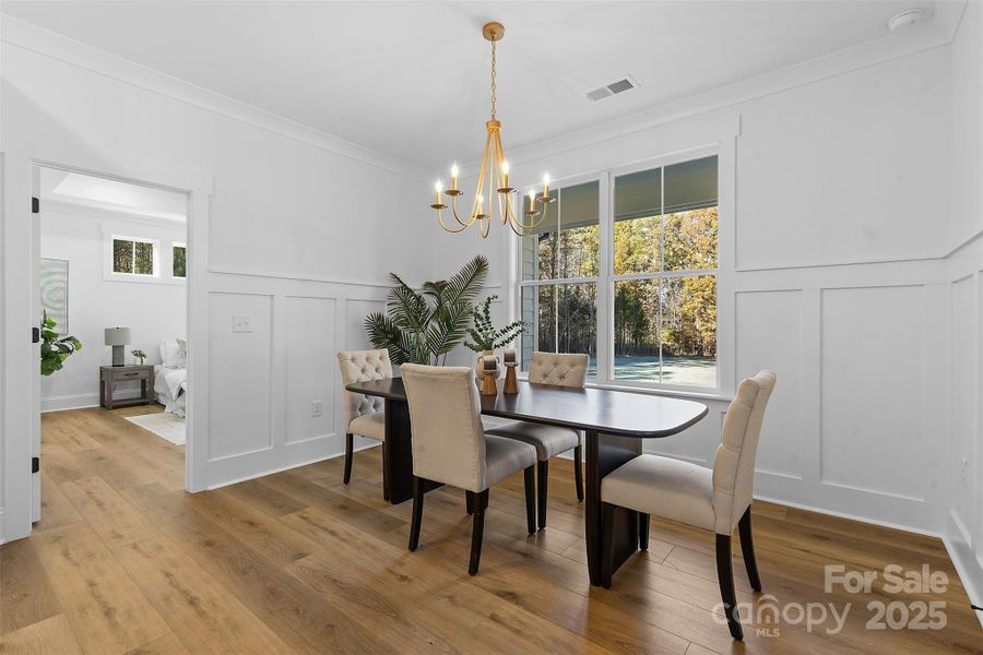 *representative photo- dine in area