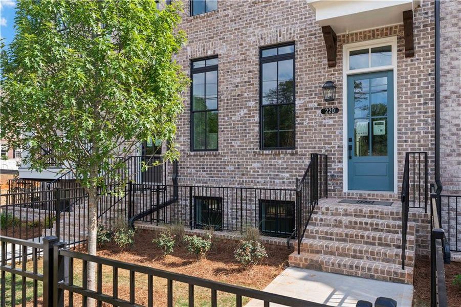 Exterior details and patio area of a home in Byers Park, Alpharetta (Image 29).