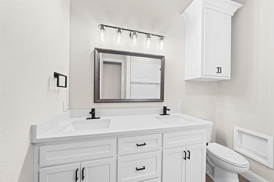 Furnished interior view inside a new home in , Waxahachie (Image 6). Furnished interior view inside a new home in , Waxahachie (Image 6).