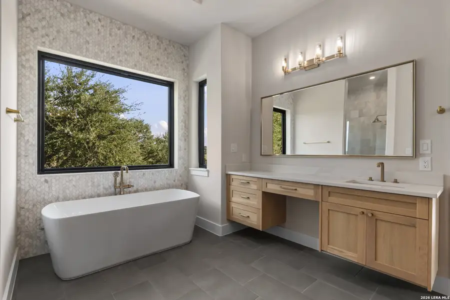 Furnished interior view inside a new home in , Canyon Lake (Image 17).