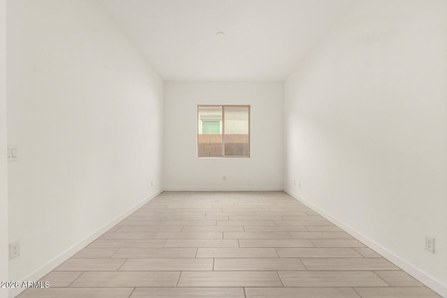 07 - Desert Hollow 15832