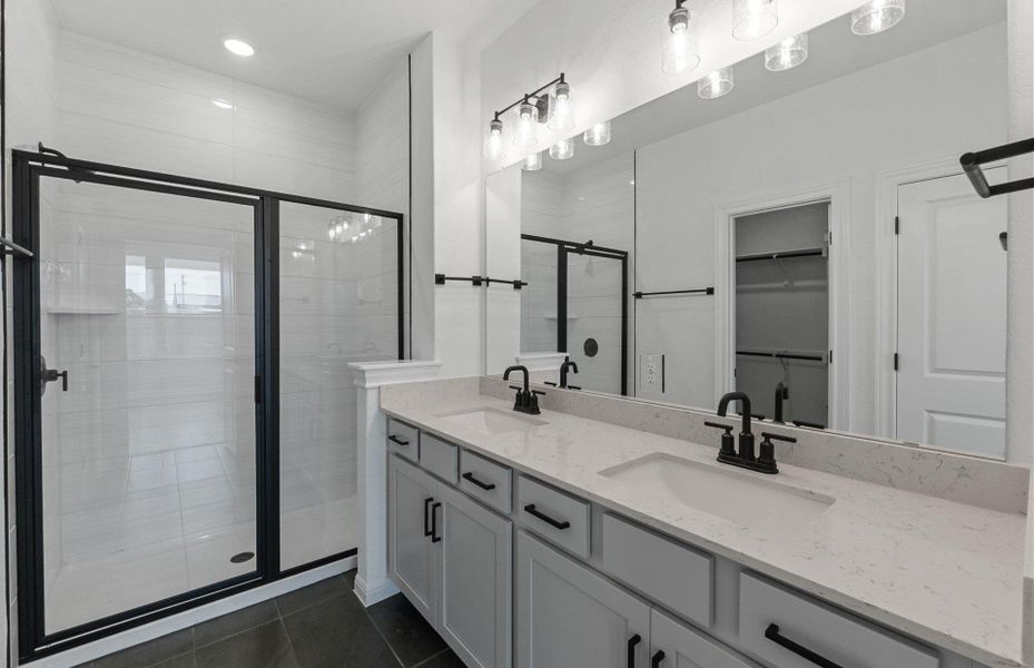 Furnished interior view inside a new home in Horizon Lake, Leander (Image 31). Furnished interior view inside a new home in Horizon Lake, Leander (Image 31).