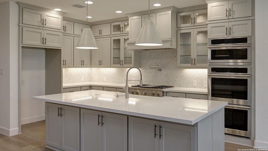 Image 23 of a home in The Dominion 70'. Image 23 of a home in The Dominion 70'.