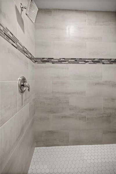 Close-up of interior finishes inside a home in , Belleview (Image 13).