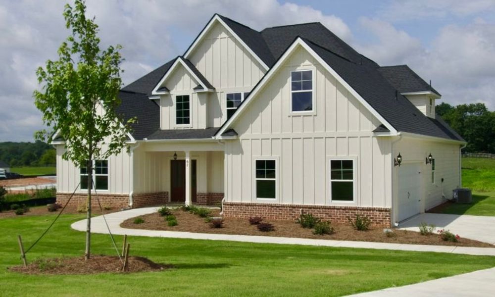 A showcase of a new construction home by JR Homes, highlighting their design and quality (Image 2).