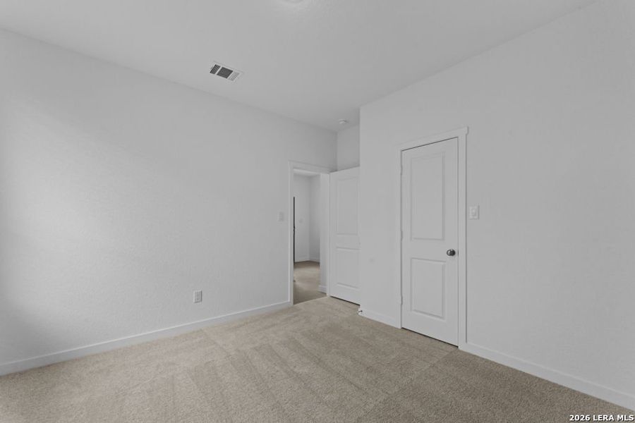 Spacious, unfurnished interior of a new home in Brookmill, San Antonio (Image 23).