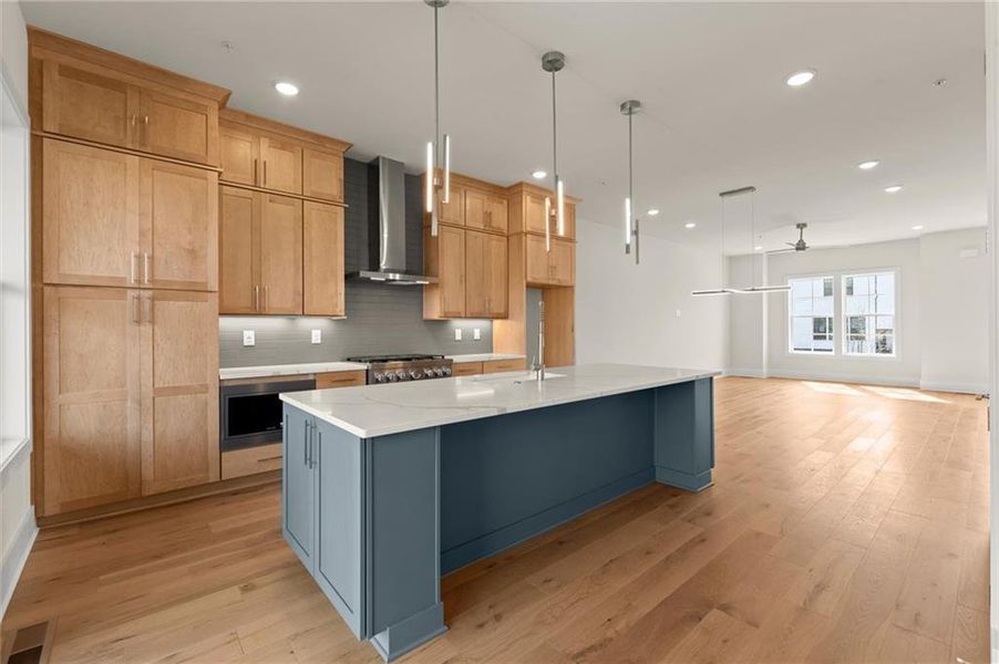Furnished interior view inside a new home in , Alpharetta (Image 10).
