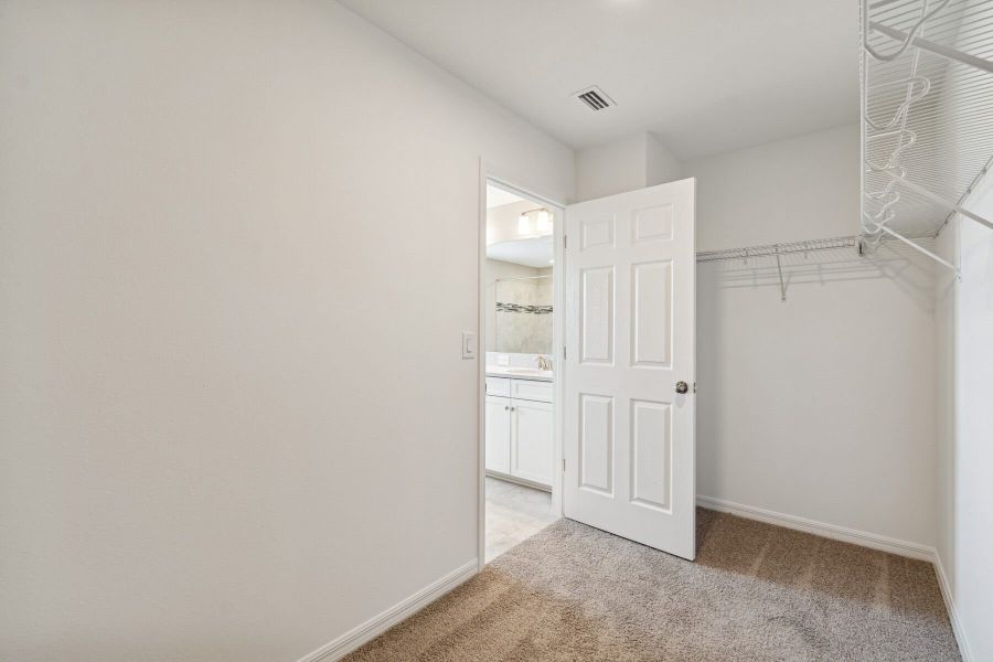 Owner's Closet Owner's Closet