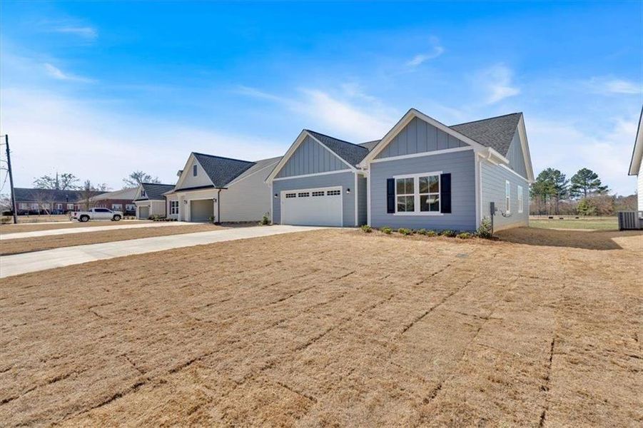 Exterior details and patio area of a home in , Rome (Image 2). Exterior details and patio area of a home in , Rome (Image 2).