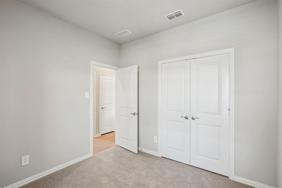 Photo is not of the actual home, but is an inspirational photo of builder’s model home and may depict options, furnishings, and/or decorator features that are not included.