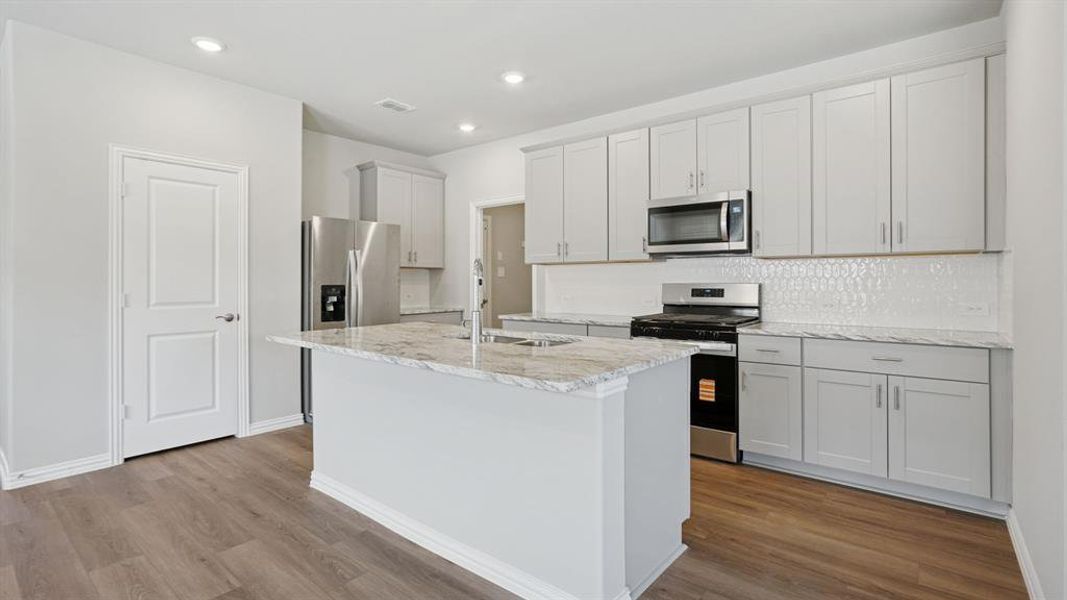 Photo is not of the actual home, but is an inspirational photo of builder’s model home and may depict options, furnishings, and/or decorator features that are not included. Photo is not of the actual home, but is an inspirational photo of builder’s model home and may depict options, furnishings, and/or decorator features that are not included.