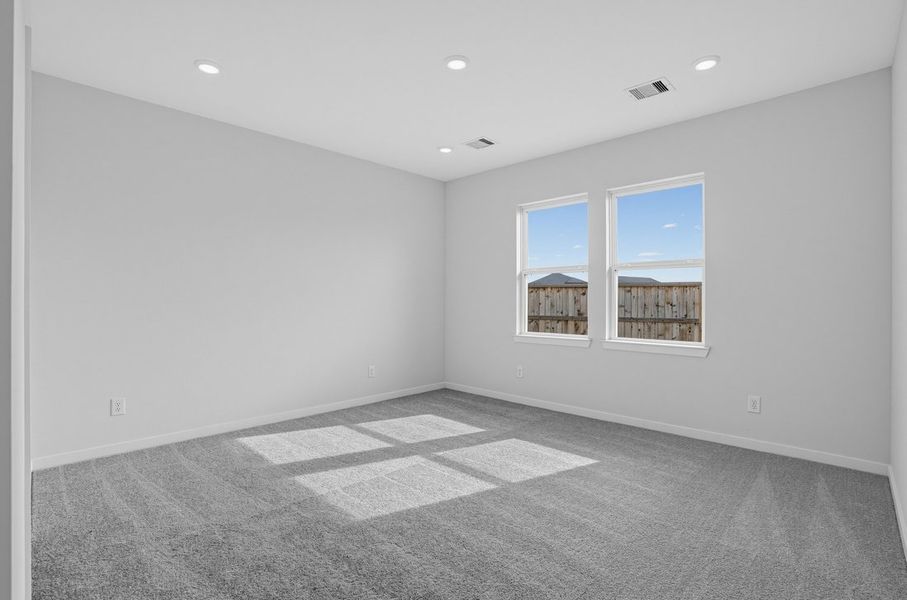 Spacious, unfurnished interior of a new home in Hockley Meadows, Hockley (Image 9).