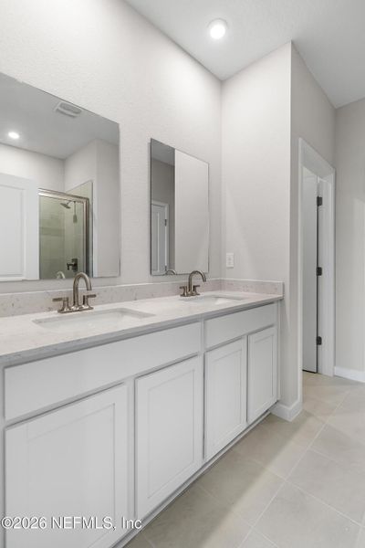 Furnished interior view inside a new home in , Jacksonville (Image 7).