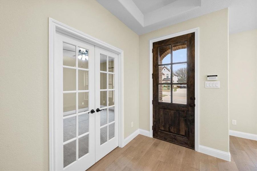 Spacious, unfurnished interior of a new home in Massey Meadows, Midlothian (Image 33).