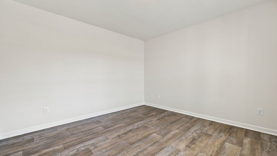 Spacious, unfurnished interior of a new home in Bynum Farms, Farmville (Image 16).
