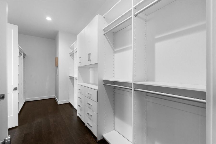 Image 46 of a home in .