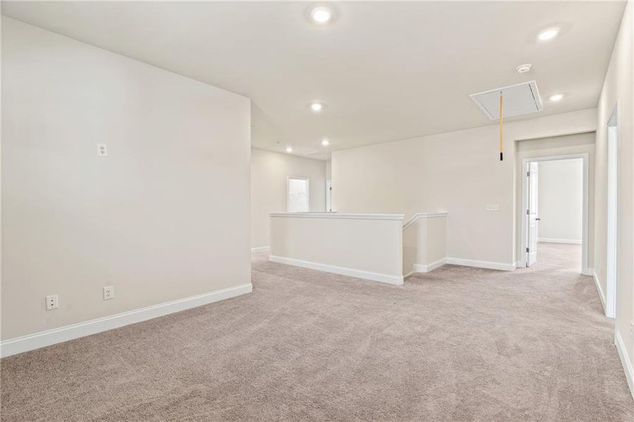 Spacious, unfurnished interior of a new home in , Lawrenceville (Image 51).