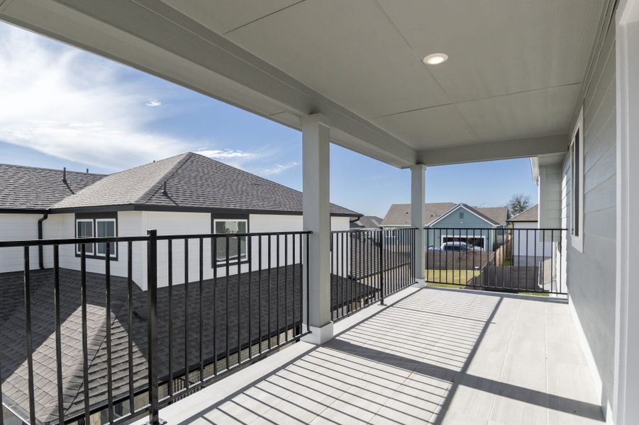 Exterior details and patio area of a home in Easton Park, Austin (Image 3).
