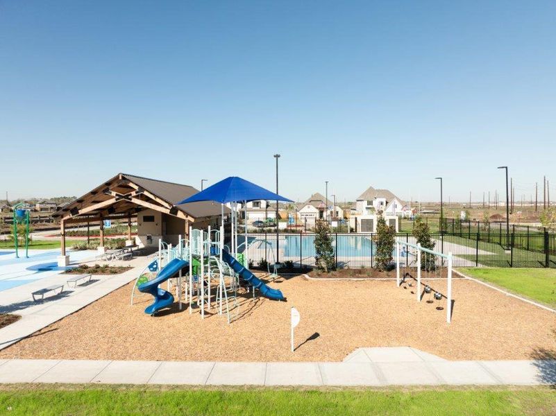 Community amenities in Canterra Creek 45' and 50' Homesites, Iowa Colony (Image 5).