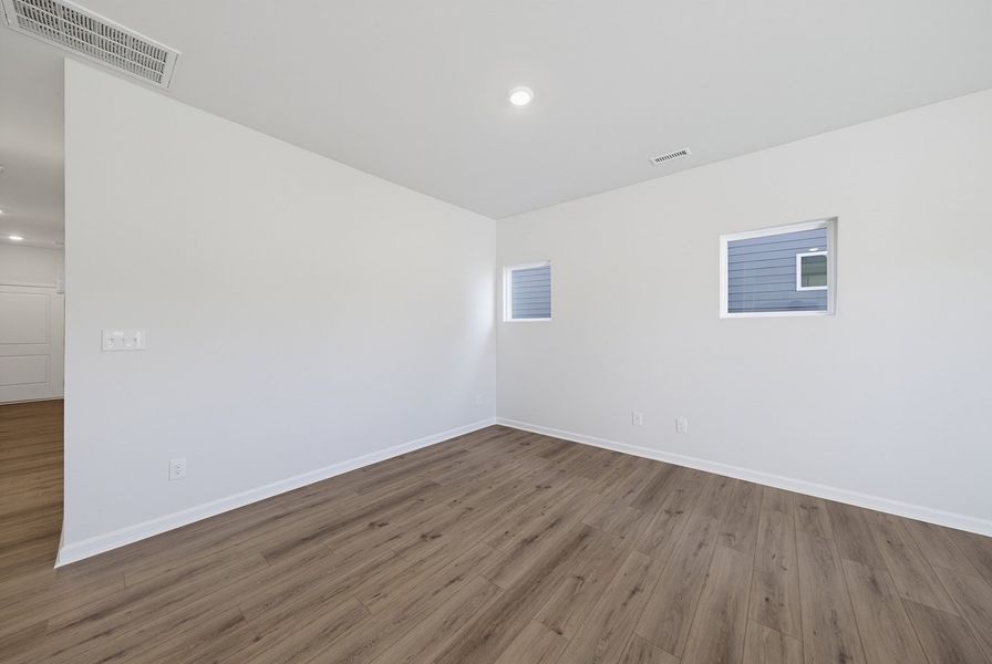 Spacious, unfurnished interior of a new home in Sweetbrier, Durham (Image 19).