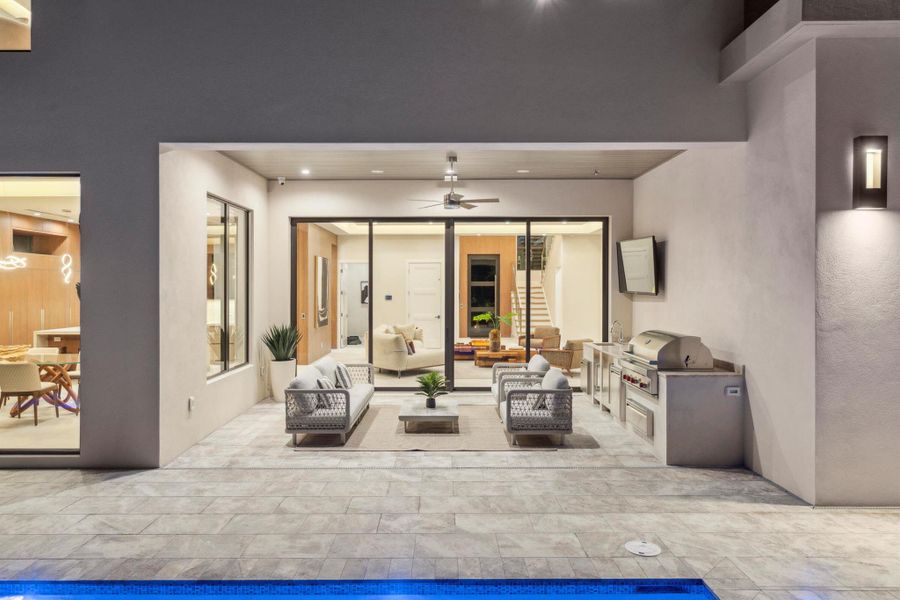 Furnished interior view inside a new home in , Boca Raton (Image 38). Furnished interior view inside a new home in , Boca Raton (Image 38).