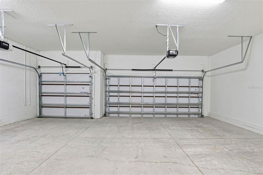 Spacious, unfurnished interior of a new home in Vida's Way, Wesley Chapel (Image 67).