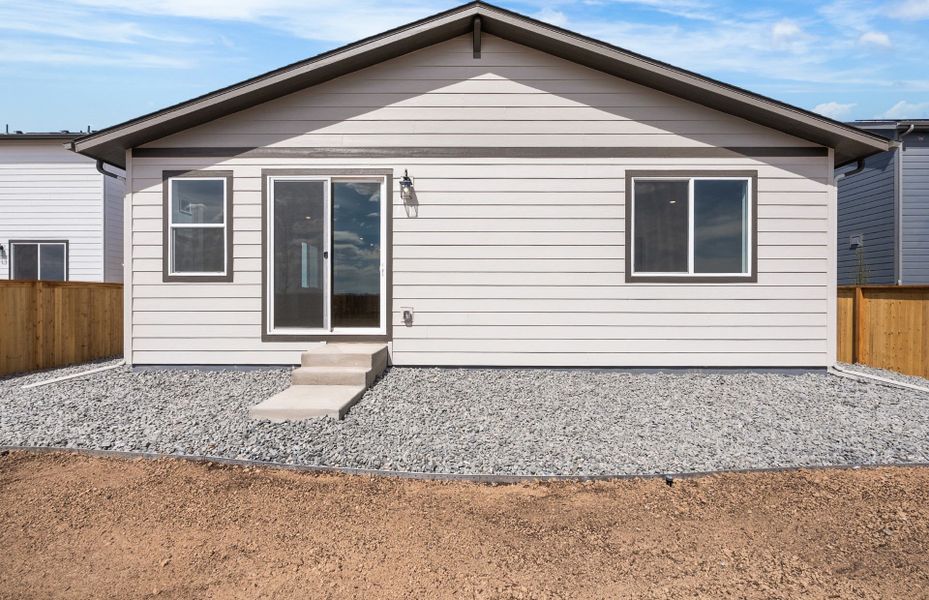 Exterior details and patio area of a home in Wolf Creek Run West, Strasburg (Image 3).