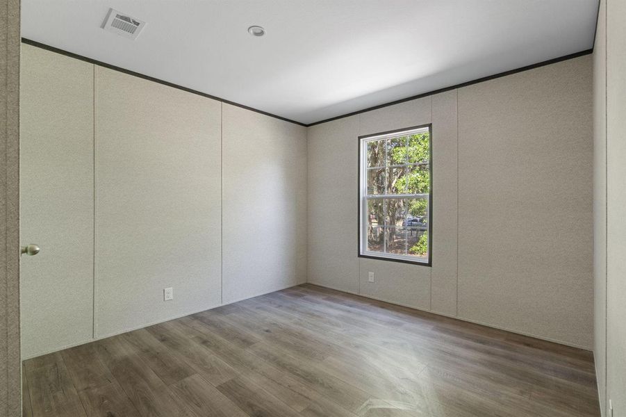 Guest Bedroom 1