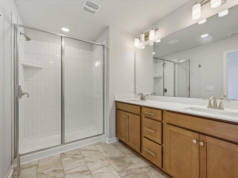Owner's Bath Owner's Bath