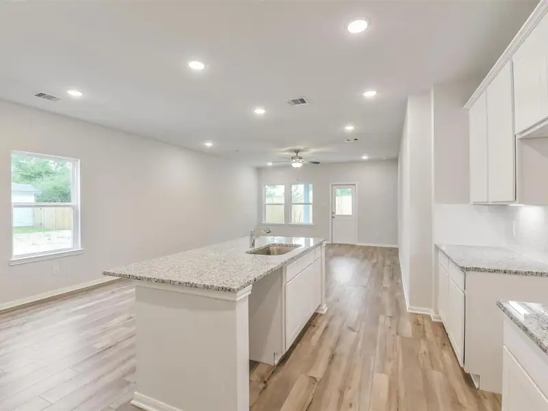 Furnished interior view inside a new home in Caney Creek Place, Conroe (Image 9). Furnished interior view inside a new home in Caney Creek Place, Conroe (Image 9).