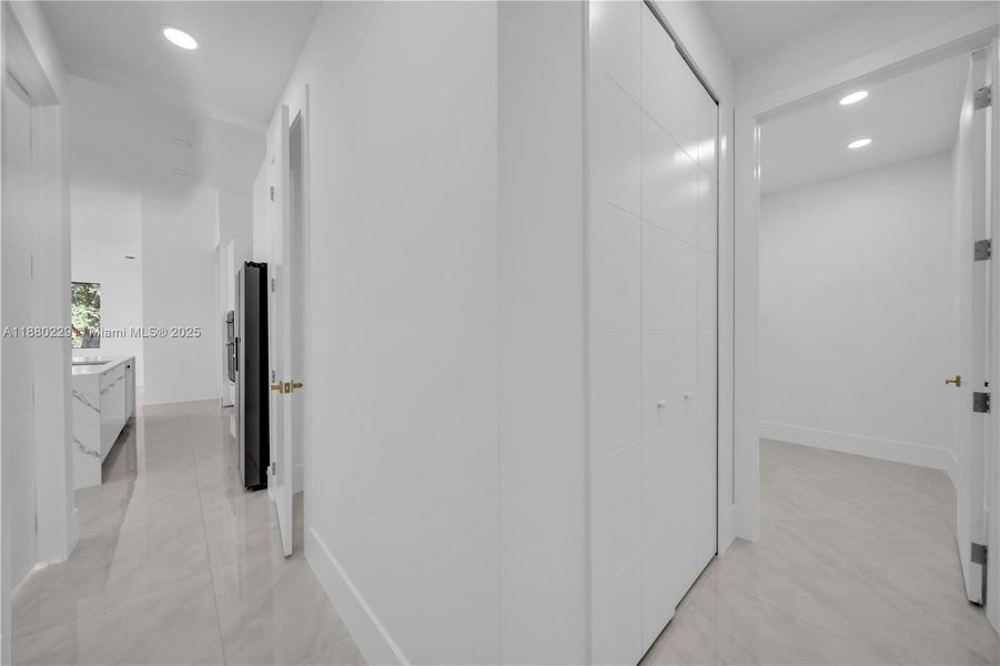 Spacious, unfurnished interior of a new home in , Lehigh Acres (Image 18). Spacious, unfurnished interior of a new home in , Lehigh Acres (Image 18).