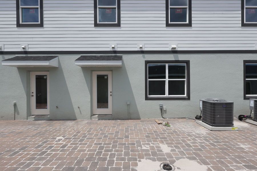 Exterior Exterior
