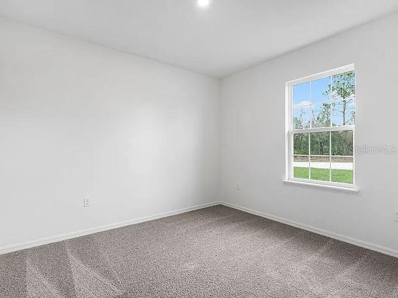 Spacious, unfurnished interior of a new home in Royal Highlands, Brooksville (Image 17).