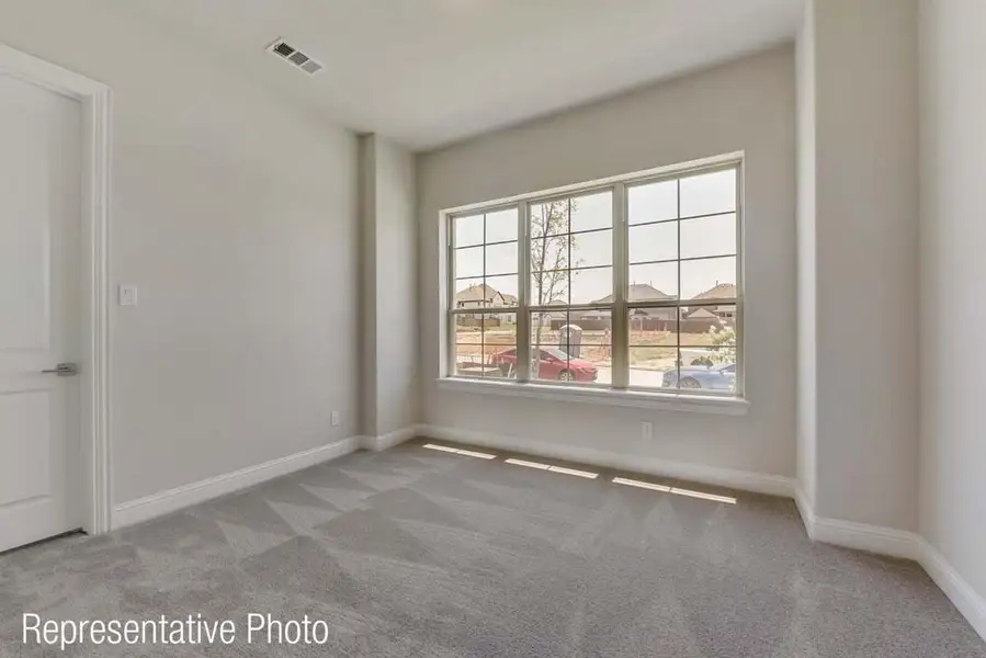 Spacious, unfurnished interior of a new home in Grand Estates of Anna, Anna (Image 8). Spacious, unfurnished interior of a new home in Grand Estates of Anna, Anna (Image 8).