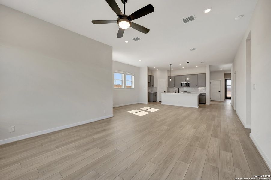 Spacious, unfurnished interior of a new home in Mayfair - Select Classic Series, New Braunfels (Image 28).