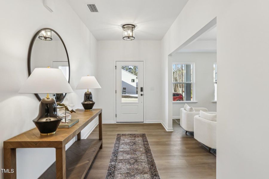 5-web-or-mls-Oakfields 1-005