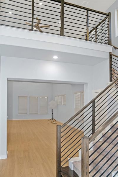 Spacious, unfurnished interior of a new home in Painted Tree, McKinney (Image 7).