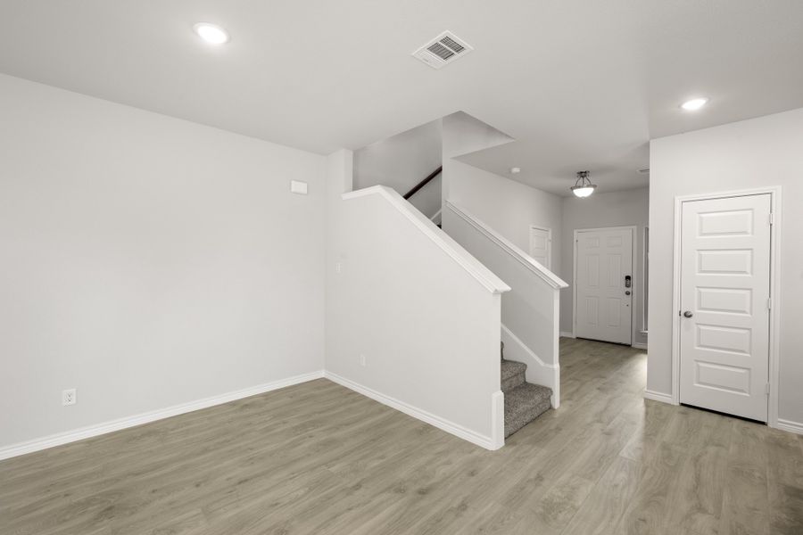 Spacious, unfurnished interior of a new home in Eagle Cove, Denton (Image 14). Spacious, unfurnished interior of a new home in Eagle Cove, Denton (Image 14).