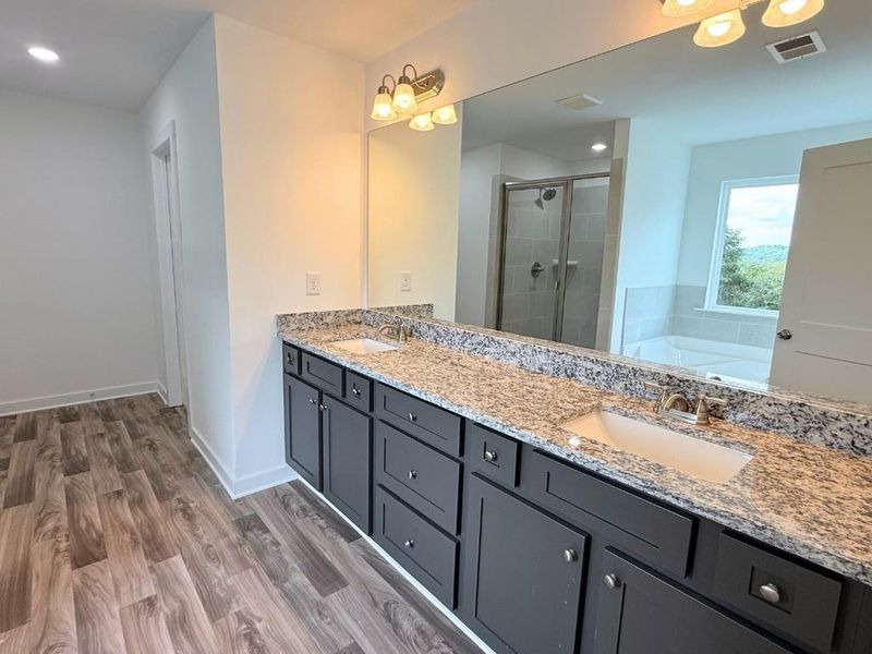 Furnished interior view inside a new home in Westlyn, Winder (Image 10).