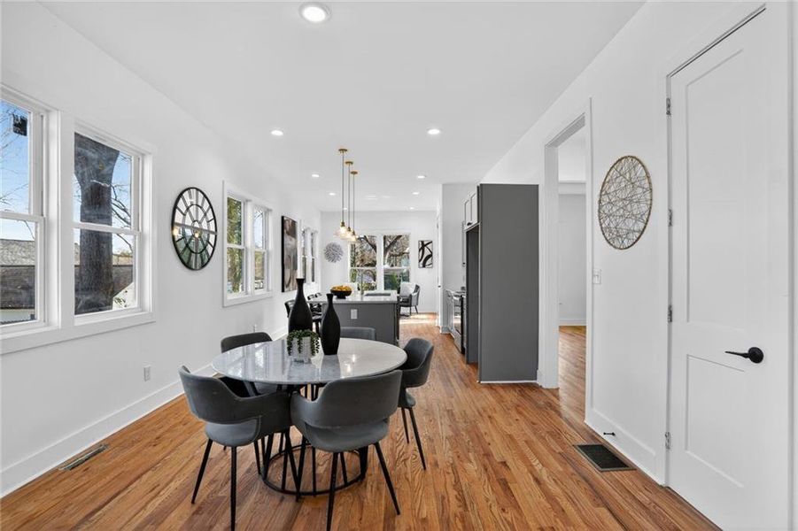 Furnished interior view inside a new home in , Atlanta (Image 8).