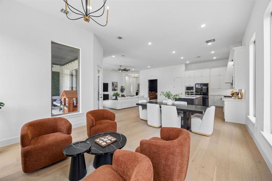 Furnished interior view inside a new home in , Prosper (Image 14).